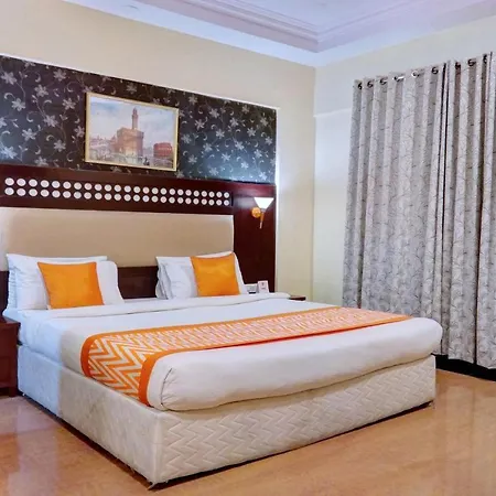 Oyo 10437 Hotel Hibiscus Inn